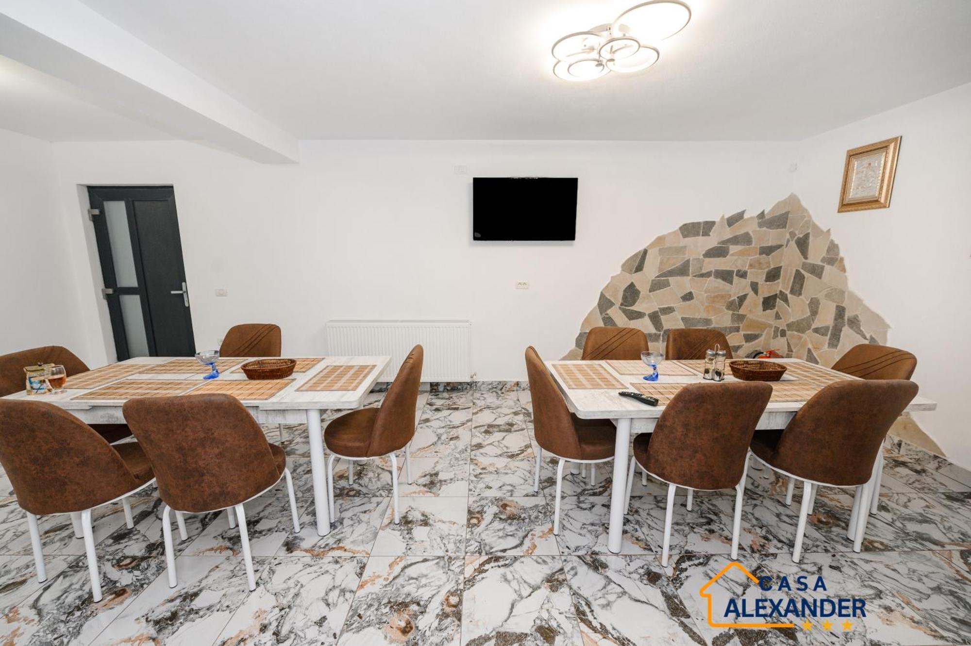 Casa Alexander Hotel คาลิมาเนช ภายนอก รูปภาพ